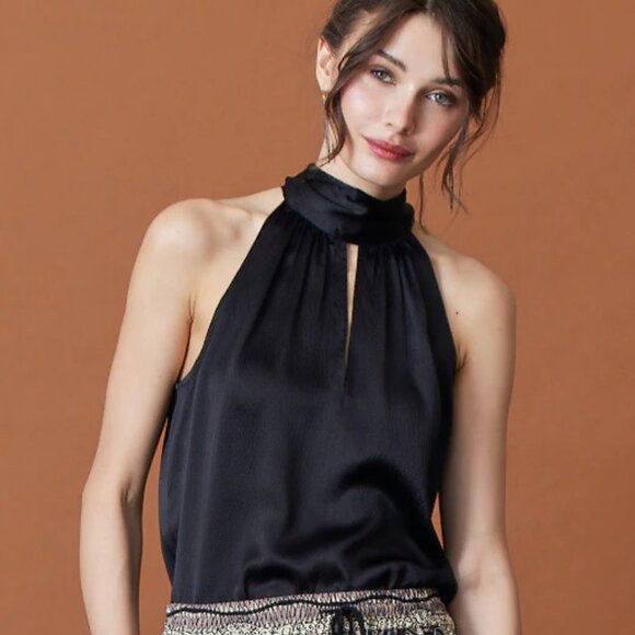 GO BY GO SILK Tops - GO BY GO SILK go over the bow hammered in Black Small